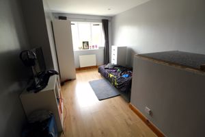 Bedroom 4- click for photo gallery